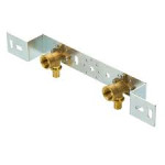 Комплект из монтажной планки и двух пресс-водорозеток Giacomini RM138K