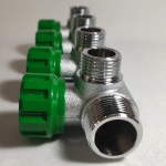 Коллектор FAR 3/4"х1/2" на 4 отвода с вентилями