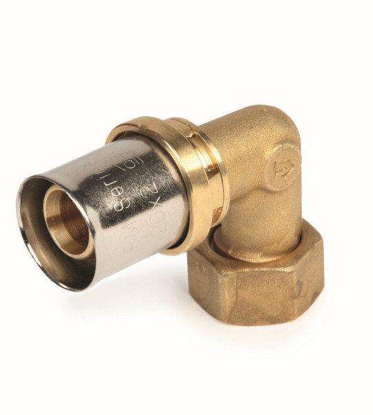 Угольник пресс-фитинг с накидной гайкой Giacomini RM130SP